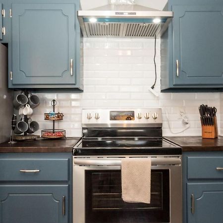 Once-In-A-Lifetime Coffee-Themed Stay For Up To 8 Clarksville Bagian luar foto